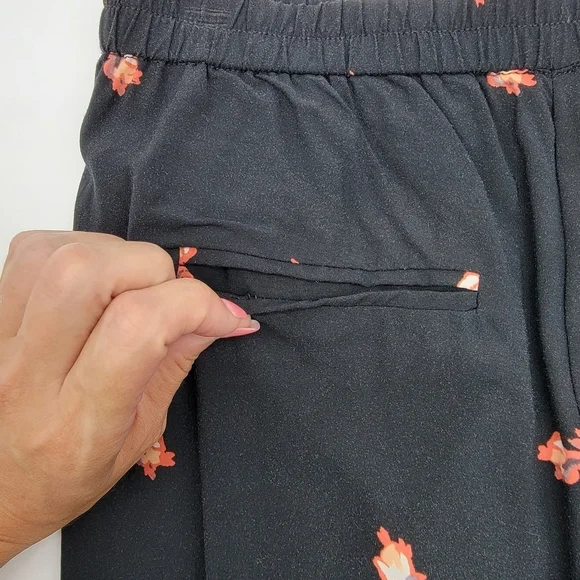Anthropologie Ett Twa Black Floral Cropped Wide Leg Pants Womens Size XS Petite - Picture 10 of 16